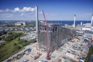 Skiing on waste-to-energy plant at Amager Bakke - 1