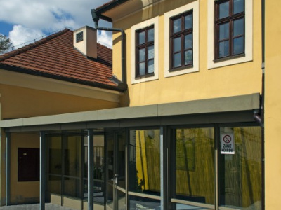 Domov svaté Rodiny, reconstruction