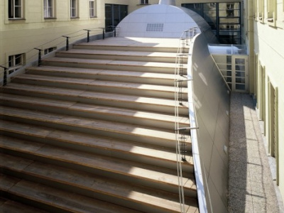 Disk theatre