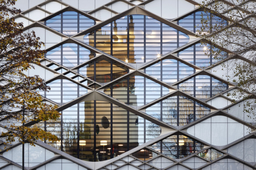 Image: presentation of “New Engineering Building” in Sheffield (UK)