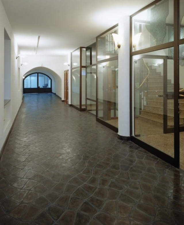 Reconstruction, Dlouhá