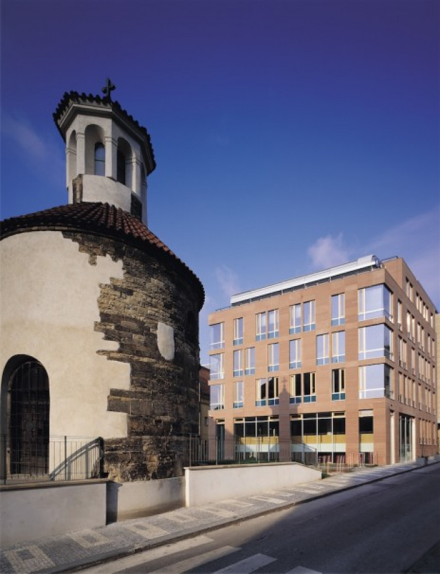 Longin Business Center