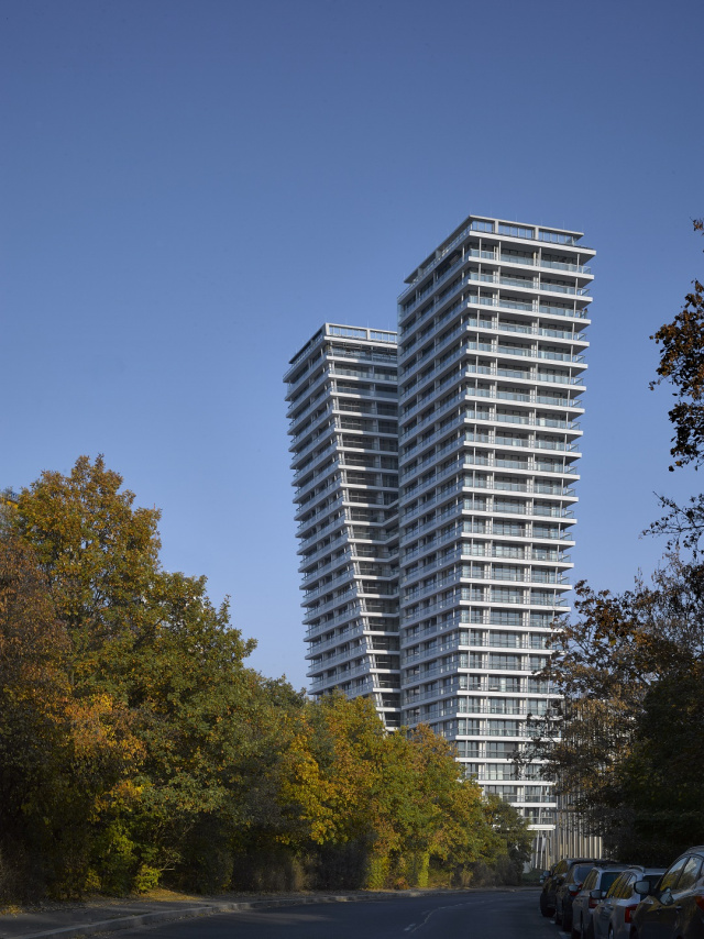 V Tower, Prague