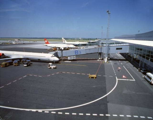 Praha Ruzyně airport, T2 - Pier B