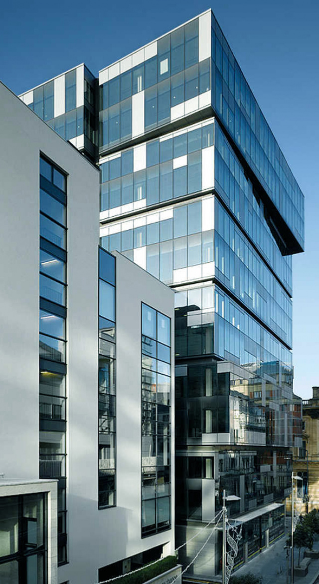 1 New York Street